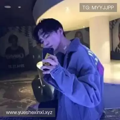 杜严谦